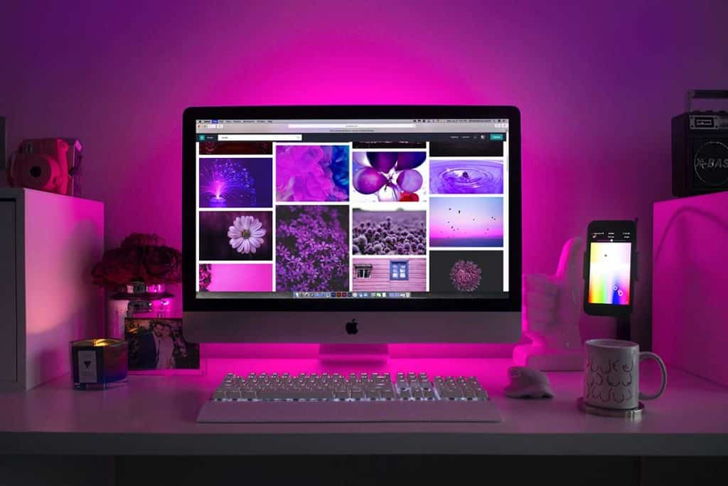 computer with pink aura
